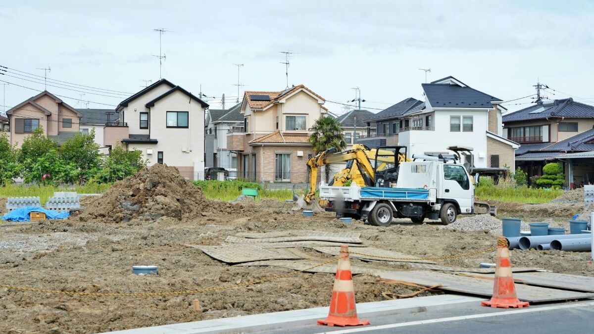 底地と工事車両